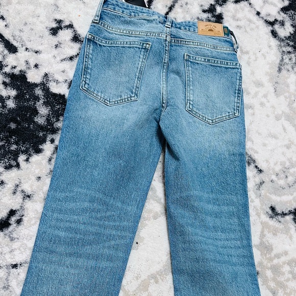 Brand New Super dry Women’s Jeans - Picture 3 of 4